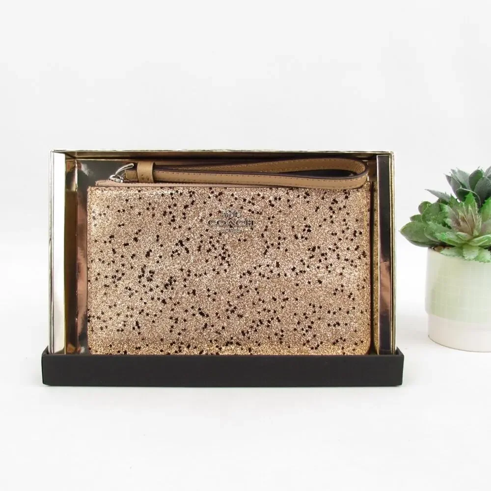 NWT Coach Star ⭐️ Glitter Wristlet